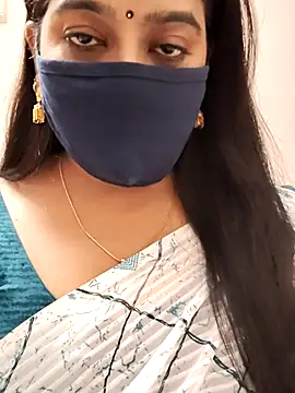 Snapshot of saritha29 chatting on 04/07/26, 05:13 saritha29 online show from 04/07/26, 05:13