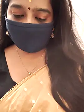 Snapshot of saritha29 chatting on 04/21/26, 07:03 saritha29 online show from 04/21/26, 07:03