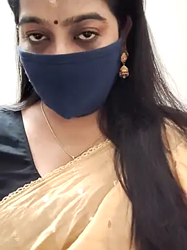 Snapshot of saritha29 chatting on 04/22/26, 04:52 saritha29 online show from 04/22/26, 04:52