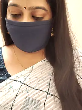 Snapshot of saritha29 chatting on 04/23/26, 04:53 saritha29 online show from 04/23/26, 04:53