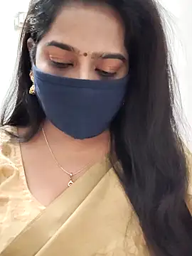 Snapshot of saritha29 chatting on 06/08/26, 04:40 saritha29 online show from 06/08/26, 04:40