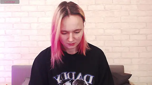 Ericha Stone online show from 01/06/26, 08:07