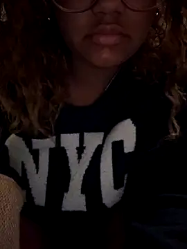 StylishEchium online show from 09/24/25, 06:44