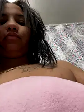 StylishEchium online show from 11/25/25, 04:29