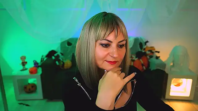 HelenBeler online show from 11/01/25, 05:09