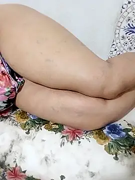 Snapshot of Mayamimi chatting on 09/11/25, 01:28 Mayamimi online show from 09/11/25, 01:28