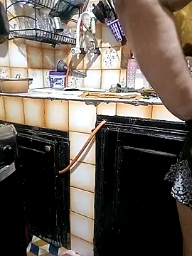 Snapshot of Mayamimi chatting on 09/28/25, 12:05 Mayamimi online show from 09/28/25, 12:05