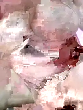 Snapshot of Mayamimi chatting on 10/10/25, 10:20 Mayamimi online show from 10/10/25, 10:20