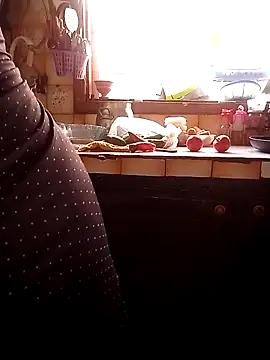 Snapshot of Mayamimi chatting on 10/13/25, 11:43 Mayamimi online show from 10/13/25, 11:43