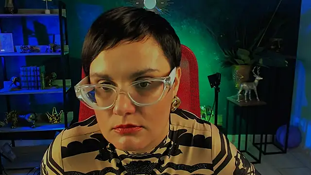 Snapshot of LauraDavidsons chatting on 12/05/25, 04:47 LauraDavidsons online show from 12/05/25, 04:47