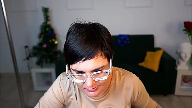 LauraDavidsons online show from 01/18/26, 06:39