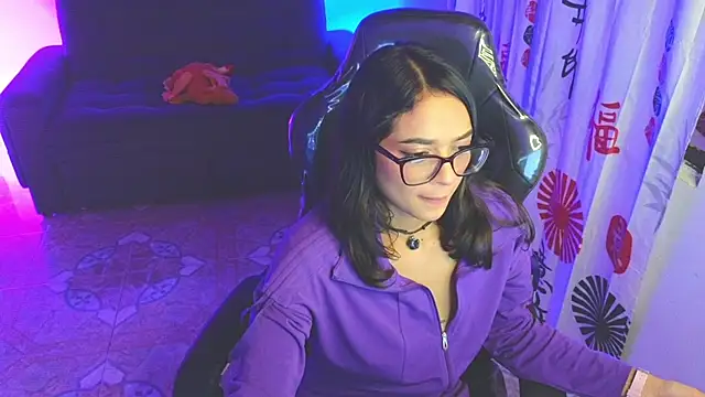 Gia flame  online show from 09/19/25, 03:19