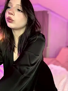 YourLittleDevil online show from 01/12/26, 05:45