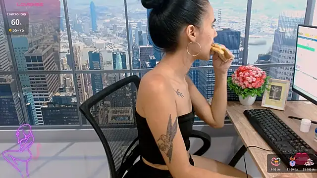 vanesa19  online show from 11/06/25, 02:18