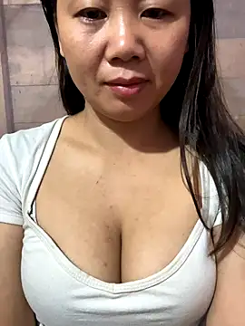 Binjt online show from 11/21/25, 11:25