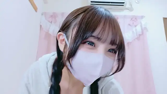 Mashiro-chan online show from 12/14/25, 09:36