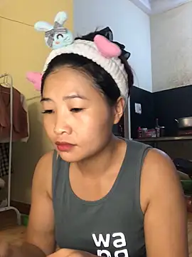 LiLy-0477 online show from 10/19/25, 04:07