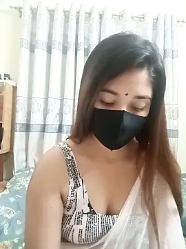 Snapshot of midnightmuse-03 chatting on 10/04/25, 01:03 midnightmuse-03 online show from 10/04/25, 01:03