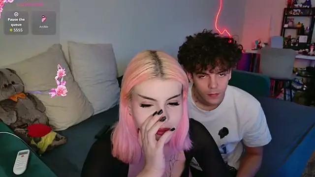 Alice18James online show from 09/16/25, 06:31