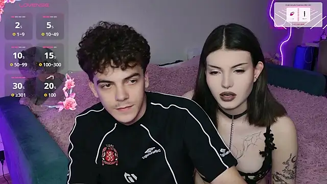 Alice18James online show from 10/05/25, 03:10