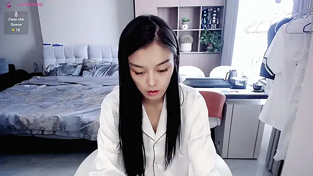 Xiao-zuzongl online show from 10/02/25, 04:08