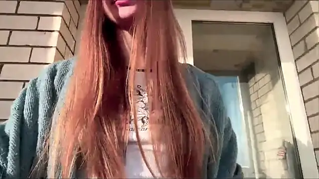 Snapshot of SweetJinny88 chatting on 12/14/25, 09:03 SweetJinny88 online show from 12/14/25, 09:03