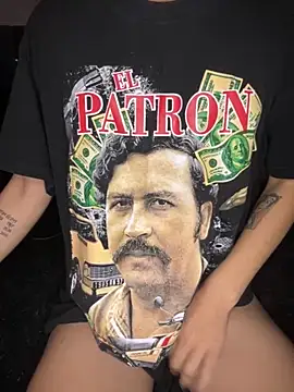 Snapshot of blinkiii_ chatting on 09/18/25, 10:34 blinkiii  online show from 09/18/25, 10:34