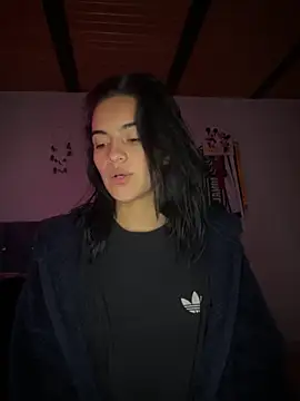 Snapshot of blinkiii_ chatting on 10/03/25, 10:29 blinkiii  online show from 10/03/25, 10:29