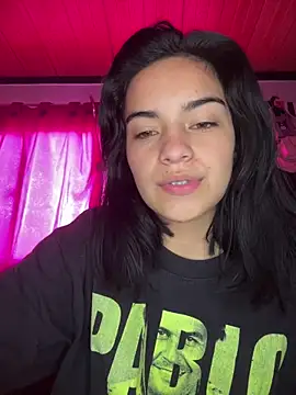 Snapshot of blinkiii_ chatting on 12/14/25, 02:11 blinkiii online show from 12/14/25, 02:11