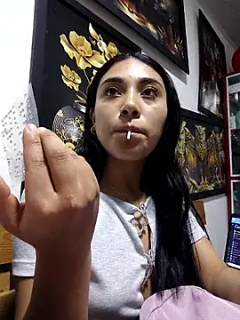 AmberGold- online show from 10/27/25, 10:47