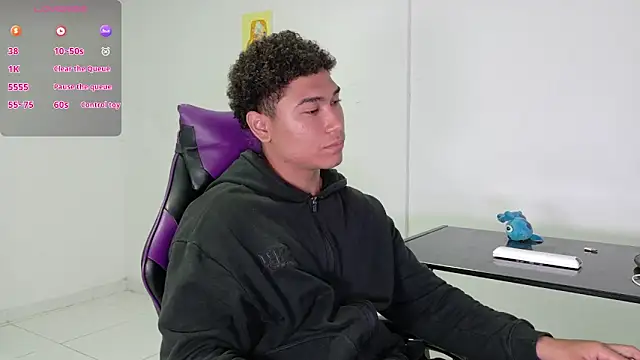 Snapshot of kenji_azura1 chatting on 03/07/26, 04:31 kenji azura1 online show from 03/07/26, 04:31