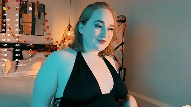 Snapshot of Kitty_Rest_ chatting on 10/17/25, 02:52 Kitty Rest online show from 10/17/25, 02:52