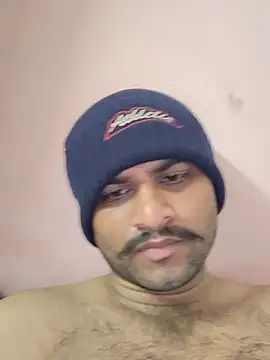 Snapshot of Frvgggghh chatting on 01/31/26, 08:29 Frvgggghh online show from 01/31/26, 08:29