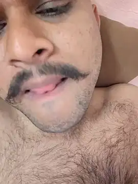 Snapshot of Frvgggghh chatting on 02/13/26, 09:16 Frvgggghh online show from 02/13/26, 09:16