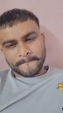 Snapshot of Frvgggghh chatting on 02/26/26, 05:34 Frvgggghh online show from 02/26/26, 05:34