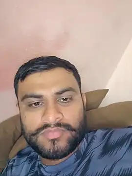 Snapshot of Frvgggghh chatting on 03/22/26, 08:07 Frvgggghh online show from 03/22/26, 08:07