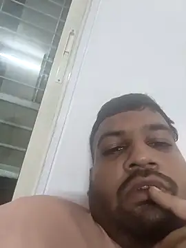 vinay smalldick online show from 05/08/26, 04:45