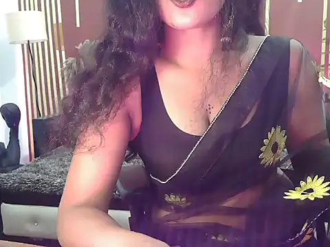 shaalu sharma online show from 10/13/25, 02:50