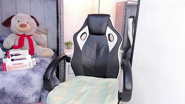 Miyu Komori online show from 03/27/26, 07:35