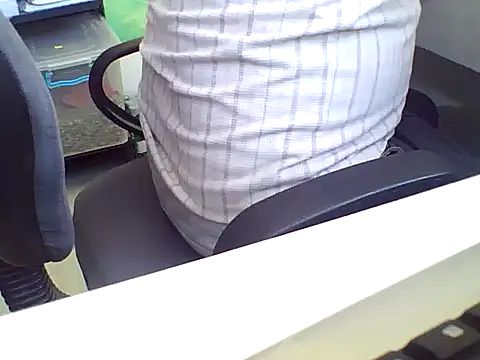 Snapshot of AMCIKSEVER42 chatting on 09/26/25, 12:31 AMCIKSEVER42 online show from 09/26/25, 12:31