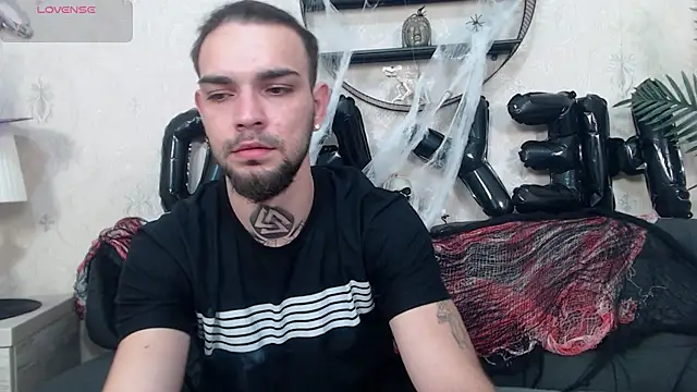 DanyelCarter online show from 10/23/25, 06:28