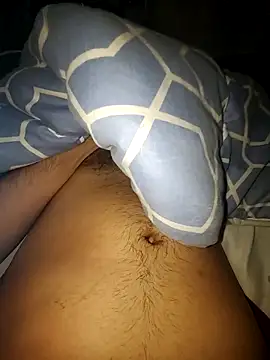 Snapshot of Angelmilf69 chatting on 10/13/25, 12:49 Angelmilf69 online show from 10/13/25, 12:49