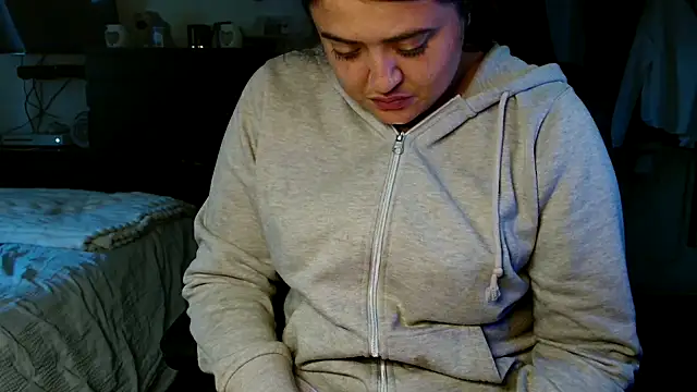 Snapshot of Prill940 chatting on 09/23/25, 05:54 Prill940 online show from 09/23/25, 05:54