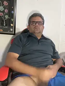 Katracho6969 online show from 02/12/26, 04:07