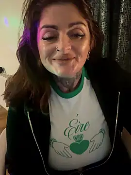 Snapshot of IrishmilfAnna chatting on 01/10/26, 05:48 IrishmilfAnna online show from 01/10/26, 05:48