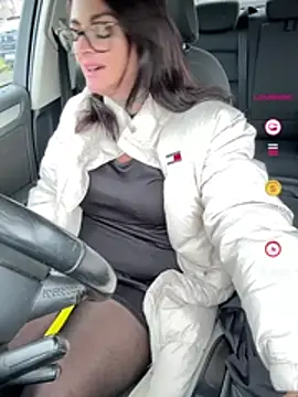 IrishmilfAnna online show from 05/03/26, 10:54