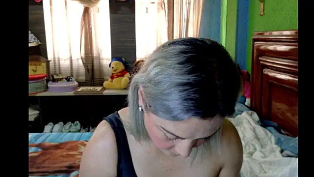  Charlize theron  online show from 03/23/26, 09:08