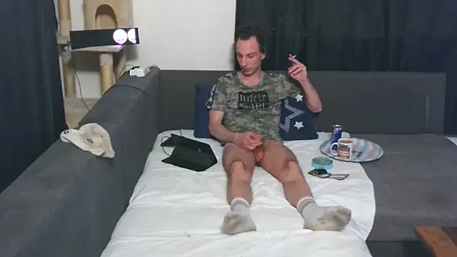 Snapshot of cum2camboys chatting on 04/07/26, 06:52 cum2camboys online show from 04/07/26, 06:52