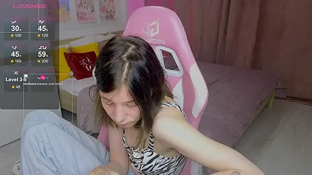 EllinEverly online show from 06/11/26, 01:27