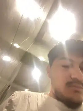 Snapshot of mixedcouplee69 chatting on 10/16/25, 10:16 mixedcouplee69 online show from 10/16/25, 10:16